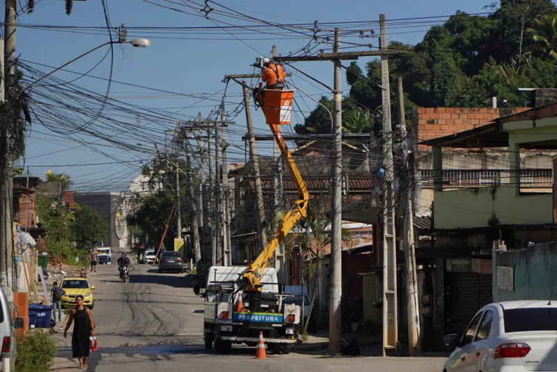 O programa irá substituir, ao longo dos meses, todas as lâmpadas da cidade por LED