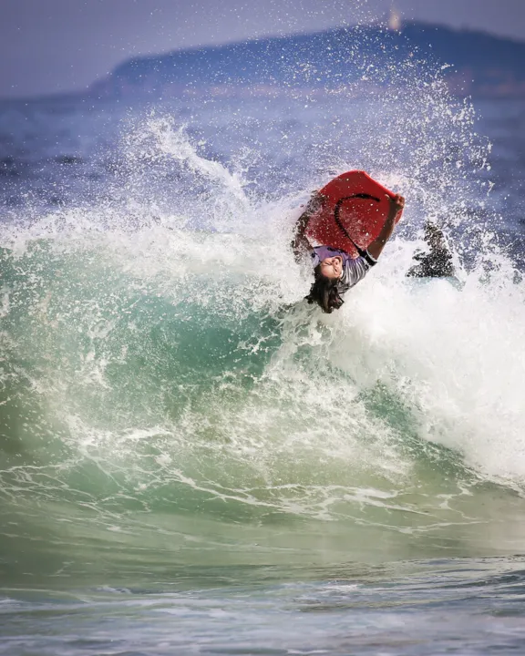 Capixabas vencem etapa do campeonato brasileiro de Bodyboard neste domingo (25/06)