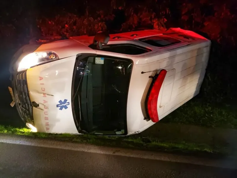 Motorista estava embriagado e não tinha CNH