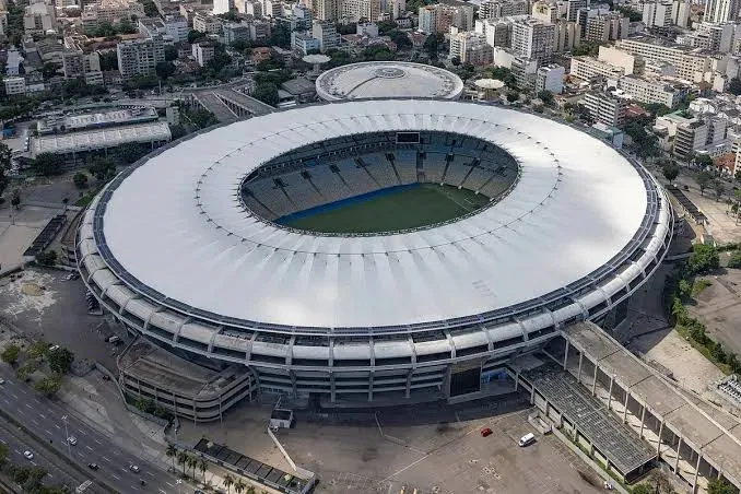 Cruz-maltino quer usar o Maracanã para enfrentar o Palmeiras, no dia 23 de abril