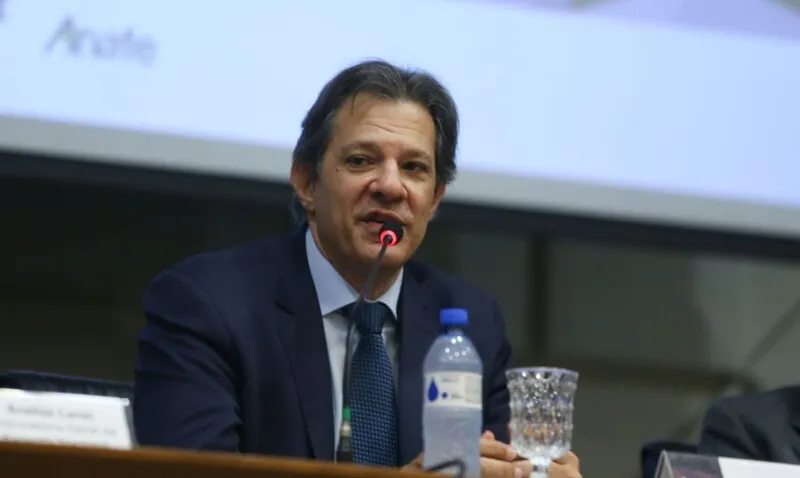 Ministro da Fazenda, Fernando Haddad, apresentou plano