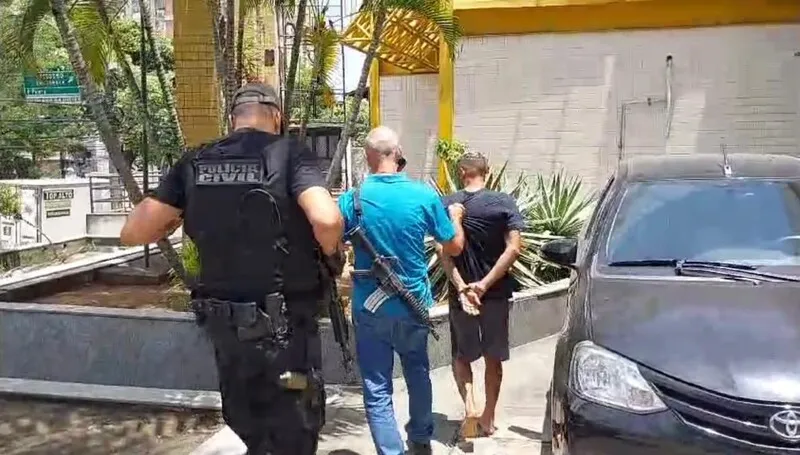 Criminoso não resistiu a prisão e foi conduzido a 78.ª DP (Fonseca)