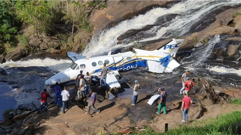 A aeronave caiu em novembro de 2021, em Piedade de Caratinga, região Leste de Minas Gerais