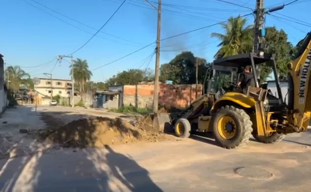 Vinte toneladas de lixo foram retiradas das ruas