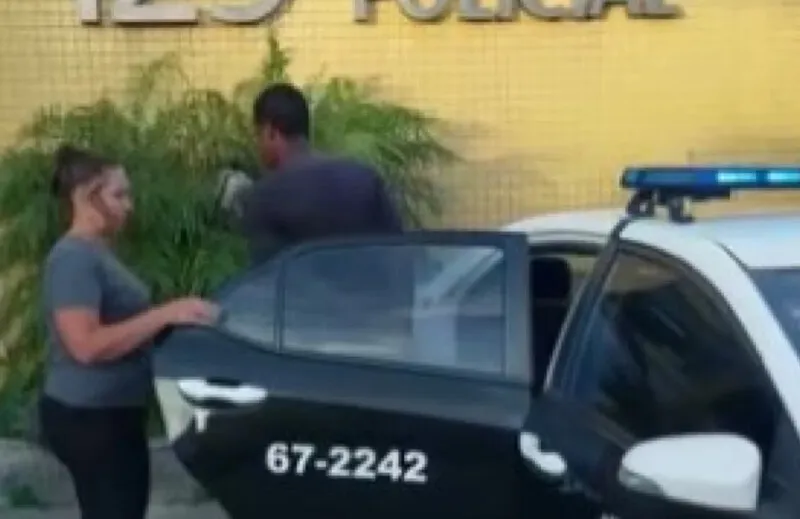 O homem foi encaminhado para a 129ª DP (Iguaba Grande)
