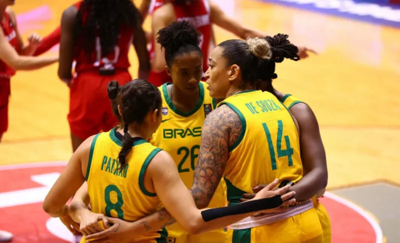 Brasil vence a Argentina no basquete feminino e está na final dos