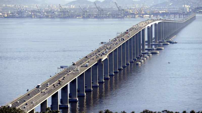 O reajuste do pedágio da Ponte Rio-Niterói foi publicado no Diário Oficial da União nesta terça (22)