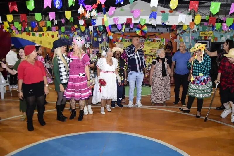 Segunda edição do arraiá foi nesta sexta-feira