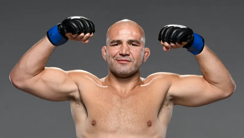 Glover Teixeira