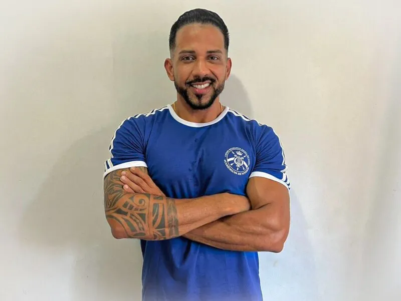 Com 20 anos de experiência o artista já atuou em diversas funções dentro do carnaval