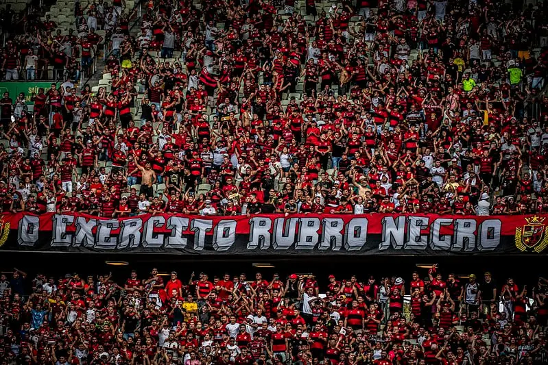 Torcida está insatisfeita com desempenho da equipe, fique foi eliminada da Copa Libertadores na última quinta (10/08)