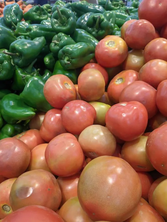 O tomate teve uma redução de 42% e o pimentão 16%