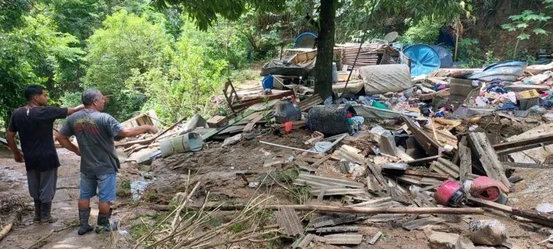 Roseli foi retirada dos escombros já sem vida