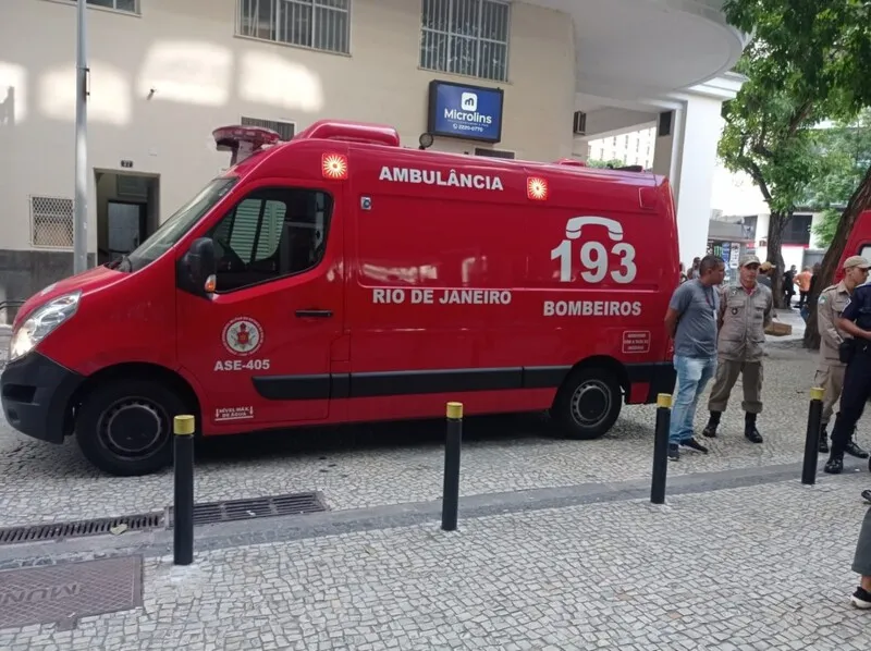 Equipe do Corpo de Bombeiros foi acionada para o local às 13h39