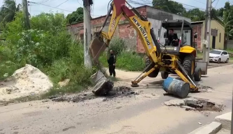 Barricadas estavam nas ruas Dona Antônia Couto e Arnaldo Gama