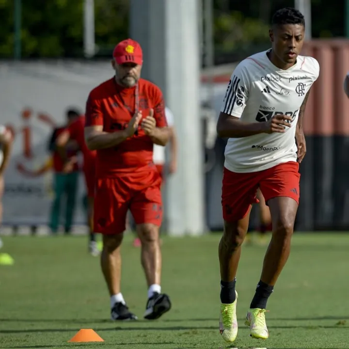 Bruno Henrique no treino desta quinta-feira (2), no Ninho do Urubu