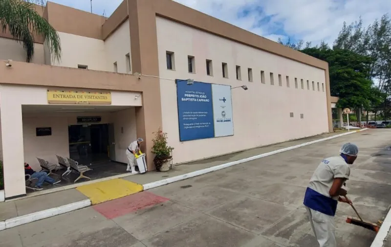 Família da paciente conta que não recebeu previsão de transferência ou unidade da cirurgia