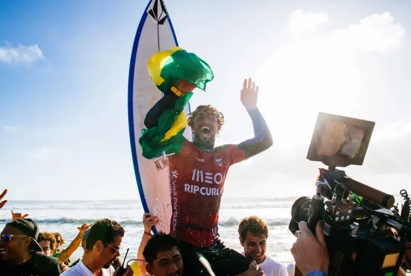 Na final do evento, o brasileiro enfrentou o australiano Jack Robinson, que está liderando a corrida pelo título geral