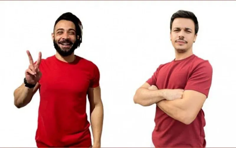 Os comediantes Kwesny e Daniel Lopes sobem ao palco do Teatro Carequinha.