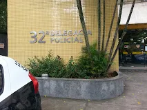 Os autores do crime entraram no estabelecimento após o horário do expediente, usando uniformes do supermercado
