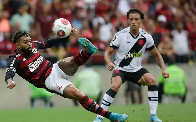 Imagem ilustrativa da imagem Veja novidades da escalação para o clássico dos milhões deste domingo (05)