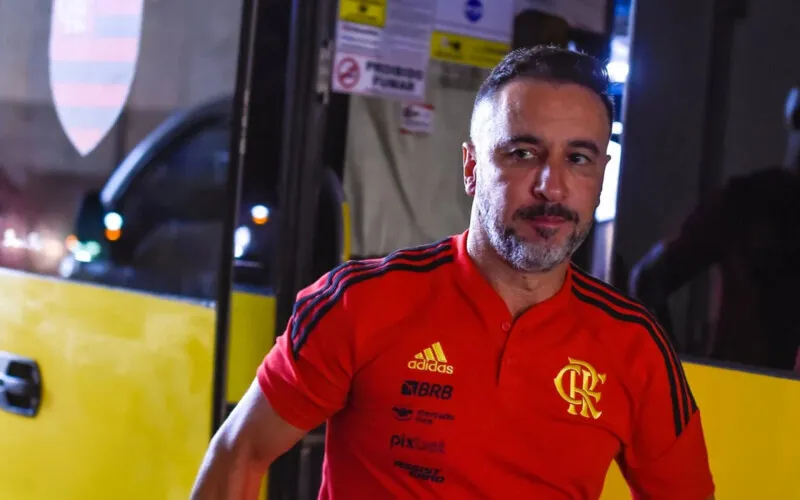 No sábado, o técnico vai avaliar as condições dos dois jogadores