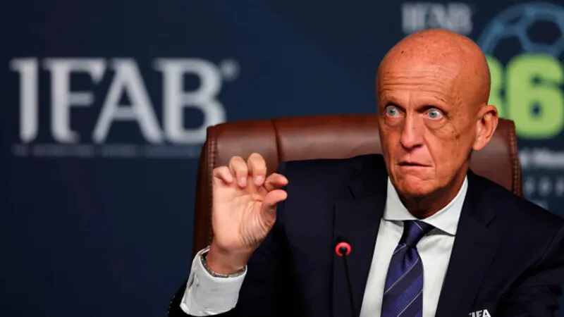 Representantes da Fifa discutem problema de perda de tempo