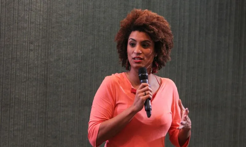 O assassinato da vereadora Marielle Franco e do motorista Anderson Gomes completa cinco anos nesta terça-feira (14)