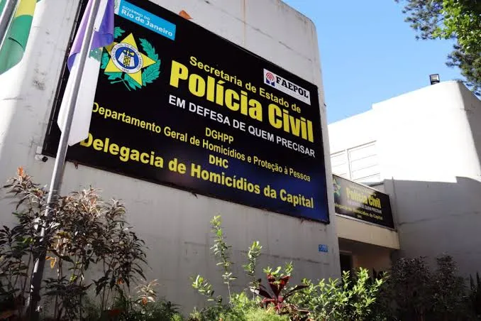 Um inquérito foi instaurado na Delegacia de Homicídios da Capital (DHC) para investigar o caso