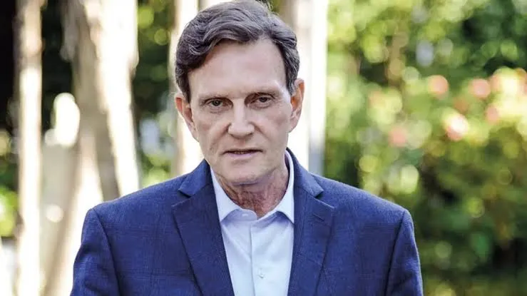 O ex-prefeito é acusado no TRE do Rio por abuso de poder econômico por ter enviado três projetos de lei que concediam benefícios tributários e fiscais
