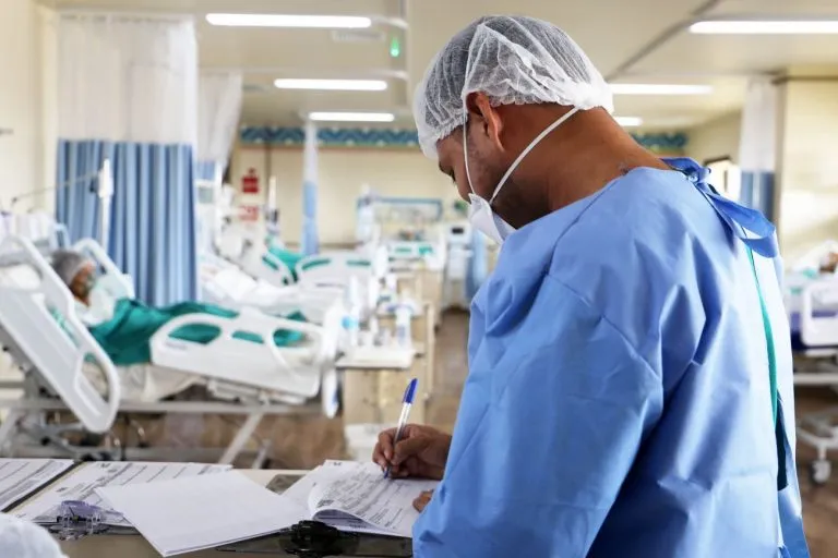 Há vagas desde o nível fundamental incompleto a superior completo