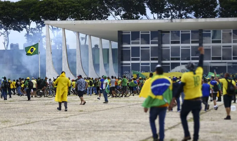 Os vídeos estão em poder da Polícia Federal