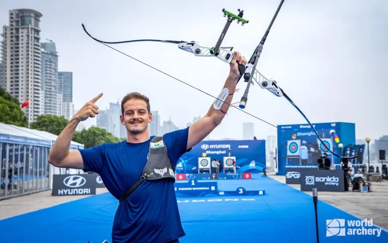Marcus D'Almeida lidera ranking mundial de tiro com arco