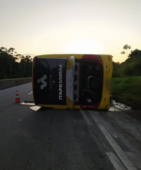 Motorista e passageiro saíram ilesos