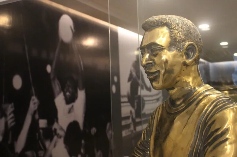O mausoléu de Pelé, no cemitério vertical Memorial Necrópole Ecumênica, em Santos, será aberto para visitação pública , a partir da próxima segunda-feira (15)