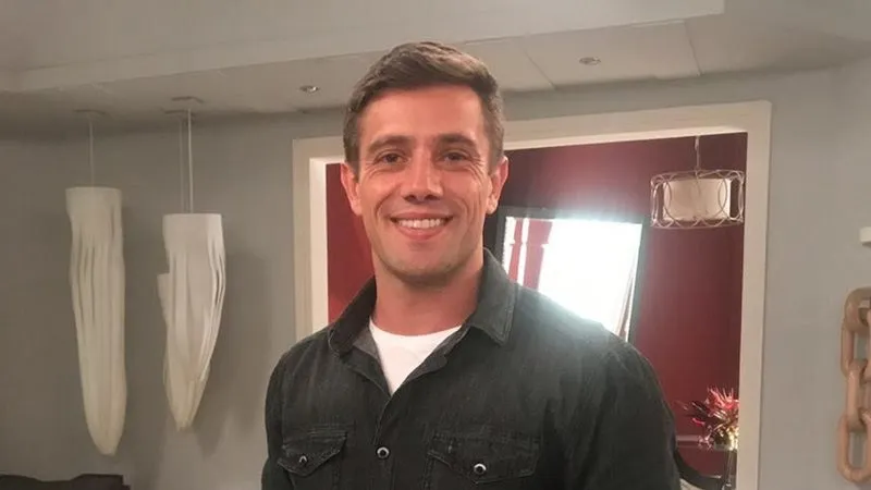 Rafael Cardoso já está fazendo tratamento em casa