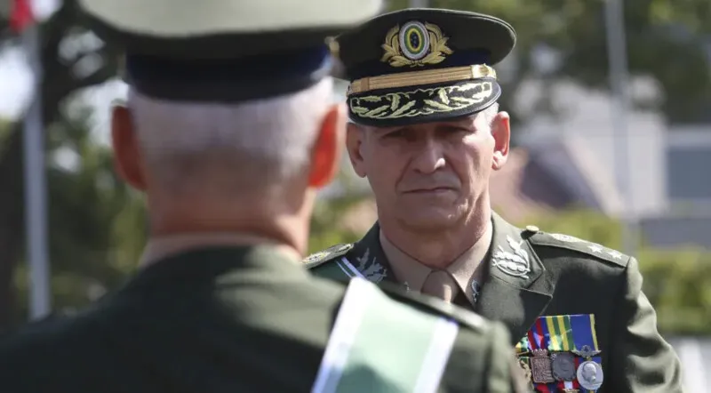 Amaro foi responsável pela segurança da presidente e pelo comando da Casa Militar durante gestão Dilma