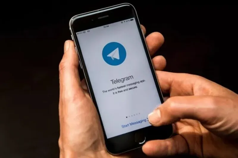 A Justiça também ampliou a multa aplicada ao Telegram, por não entregar os dados, de R$ 100 mil para R$ 1 milhão por dia de recusa em fornecer os dados