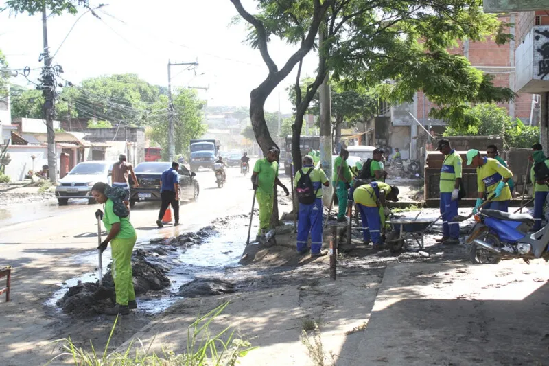Nesta terça-feira, o trabalho foi concentrado pela manhã no bairro Engenho Pequeno