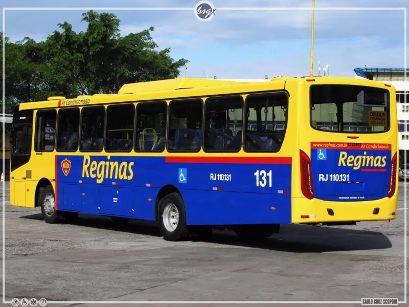 A auto viação divulgou que o ônibus estava parado no ponto e que a idosa atravessou muito perto do coletivo, atrapalhando a visão do motorista.