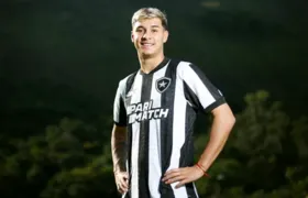 Botafogo anuncia contratação de lateral uruguaio