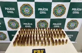 Casal que transportava munições para traficantes é preso no RJ