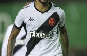 Em jogo ruim, Vasco vence o Cuiabá e respira no Brasileiro