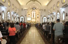 Fiéis celebram o dia de Santo Antônio em Niterói e São Gonçalo