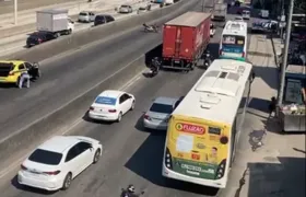 Homem é baleado na cabeça durante troca de tiros na Avenida Brasil