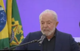 Lula sanciona lei de igualdade salarial entre homens e mulheres