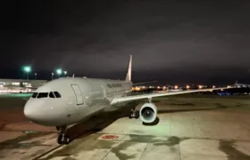 Quinto avião da FAB chega ao Rio e Brasil já soma 916 repatriados