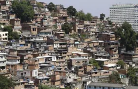 Tiroteio no Morro do Estado deixa dois feridos e quatro presos