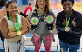 Atletas do Morro do Palácio vencem campeonato nacional de luta livre