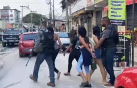 Polícia Civil fecha "call center do crime" em São Gonçalo; 6 pessoas foram presas